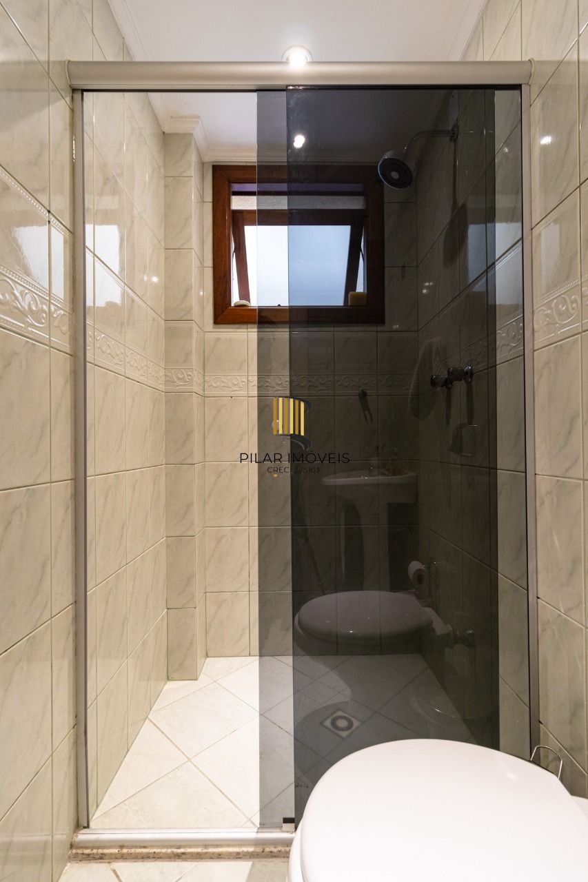 Apartamento mobiliado 2 quartos, vaga e churrasqueira no bairro Cristo Redentor