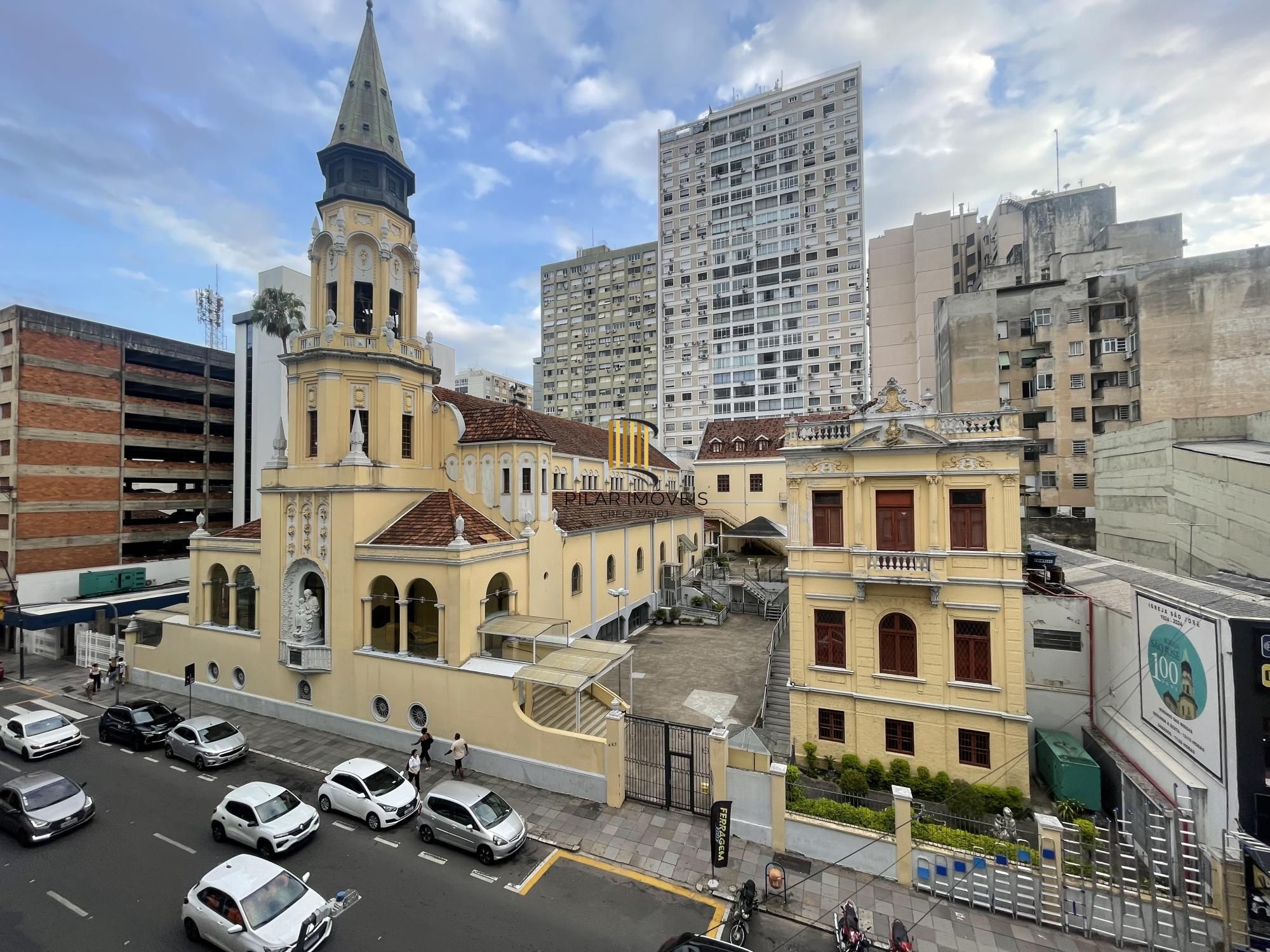 Apartamento 3 quartos com elevador no centro de Porto Alegre para Comprar