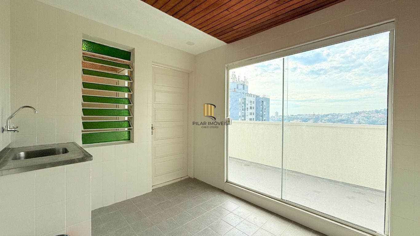 Cobertura à venda com 2 quartos 114 m² no Cristal