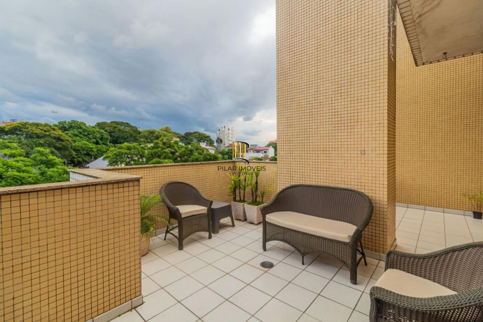 Cobertura semi mobiliada 1 dormitório bairro Cristo Redentor