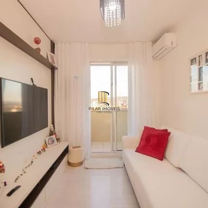 Apartamento com 2 quartos e 1 vaga e elevador no Bairro São Sebastião