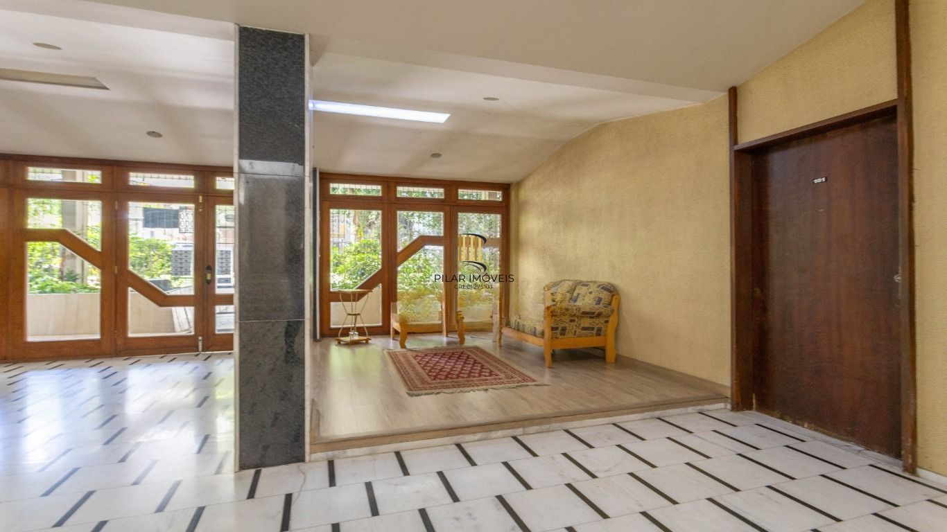 Apartamento mobiliado 3 dormitórios no bairro Petrópolis