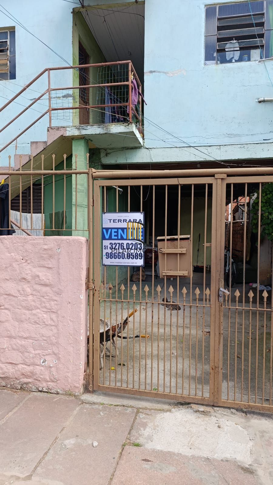 Casa mista com 6 quartos e 2 vagas no bairro Santa Rosa