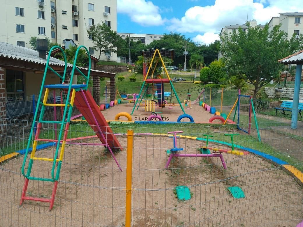 Apartamento com 2 dormitórios no Bairro Vila Nova