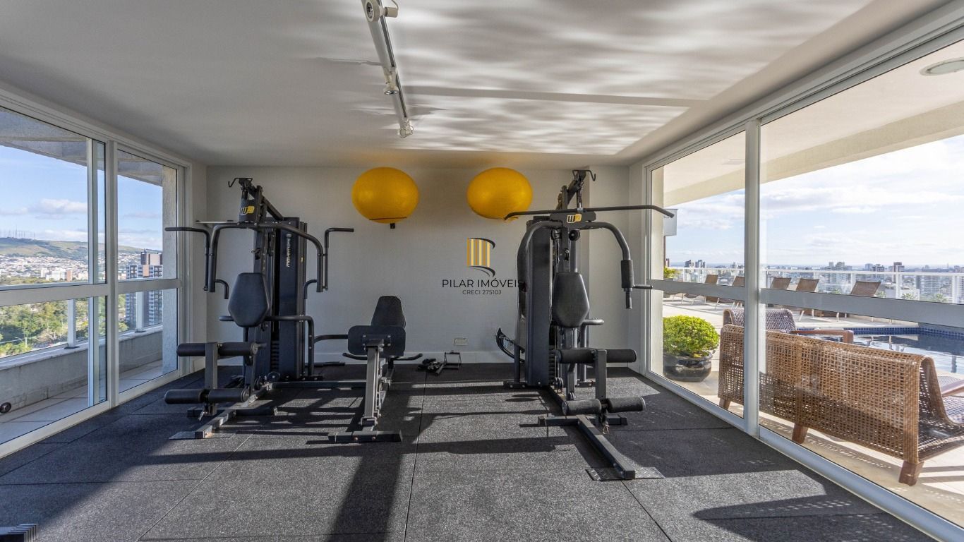 Apartamento semi mobiliado com 2 quartos de bairro Petrópolis