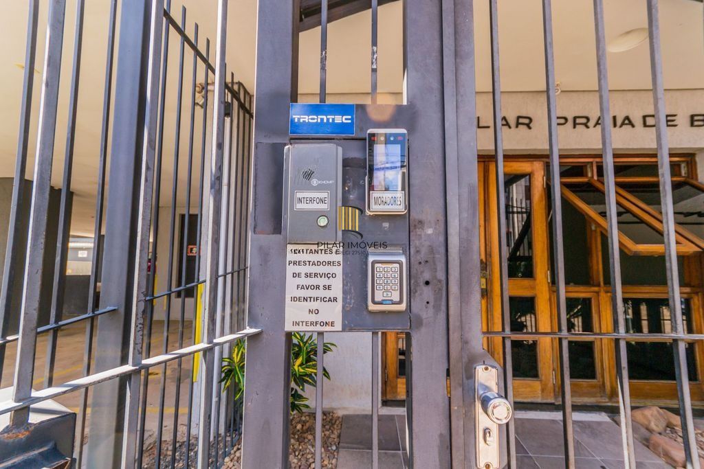 Apartamento à venda com 2 quartos 65 m²