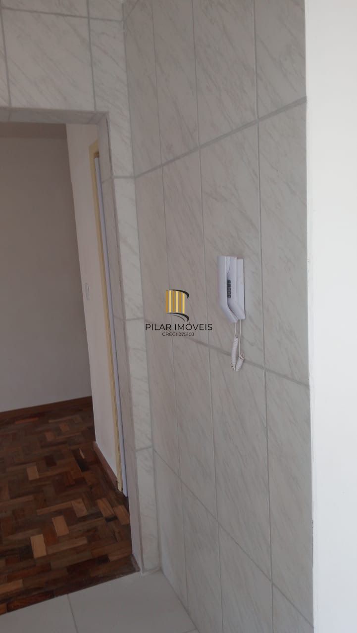 Apartamento de 1 dormitório com 46m2 e 1 vaga no Bairro Sarandi