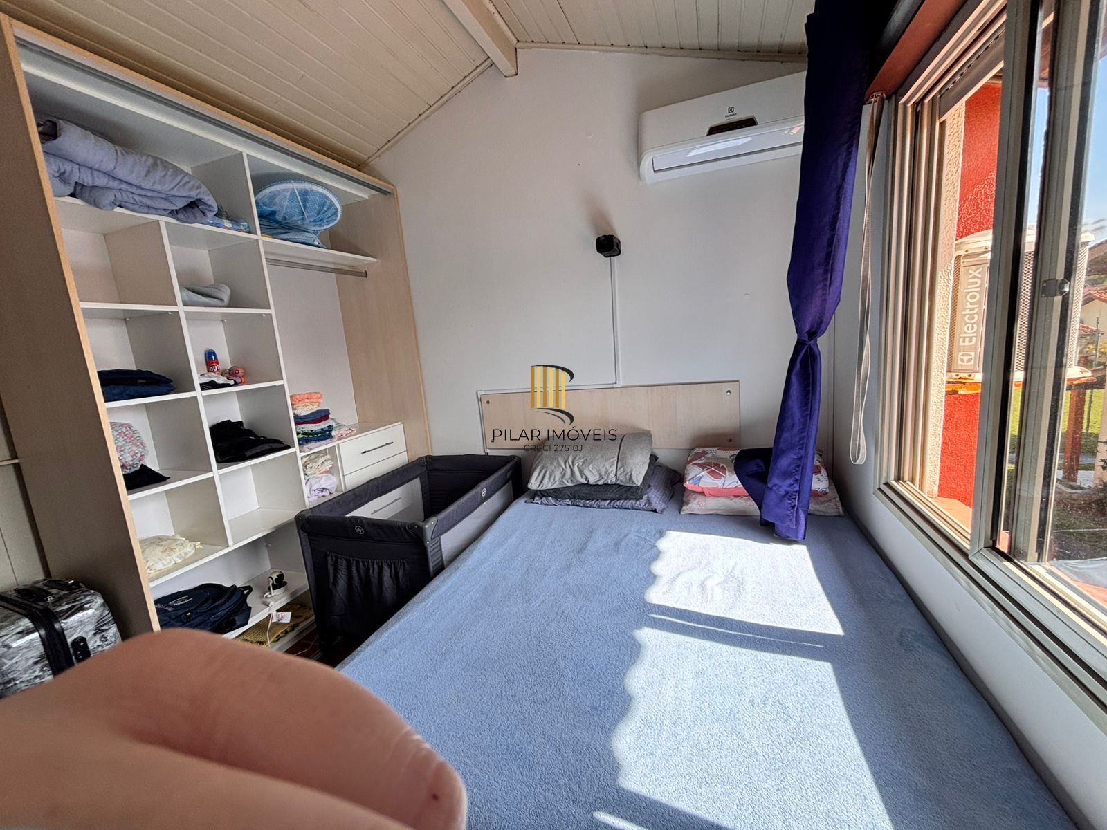 Sobrado 2 dormitórios com suite Condomínio Fechado Capão Novo