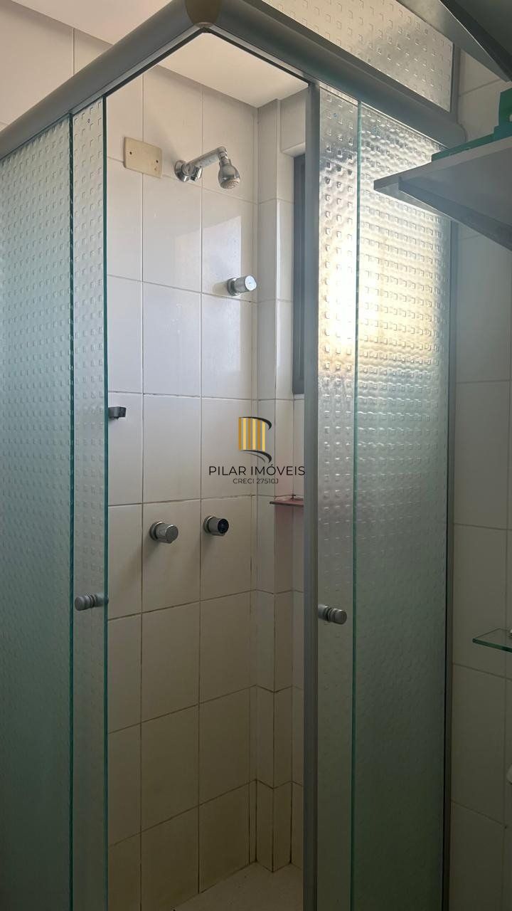 Apartamento de 1 quartos, suíte, elevador, 1 vaga no bairro Azenha