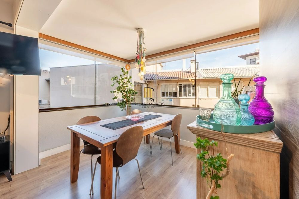 Apartamento com 2 quartos, sendo 1 suíte e 2 vagas no bairro Bela Vista