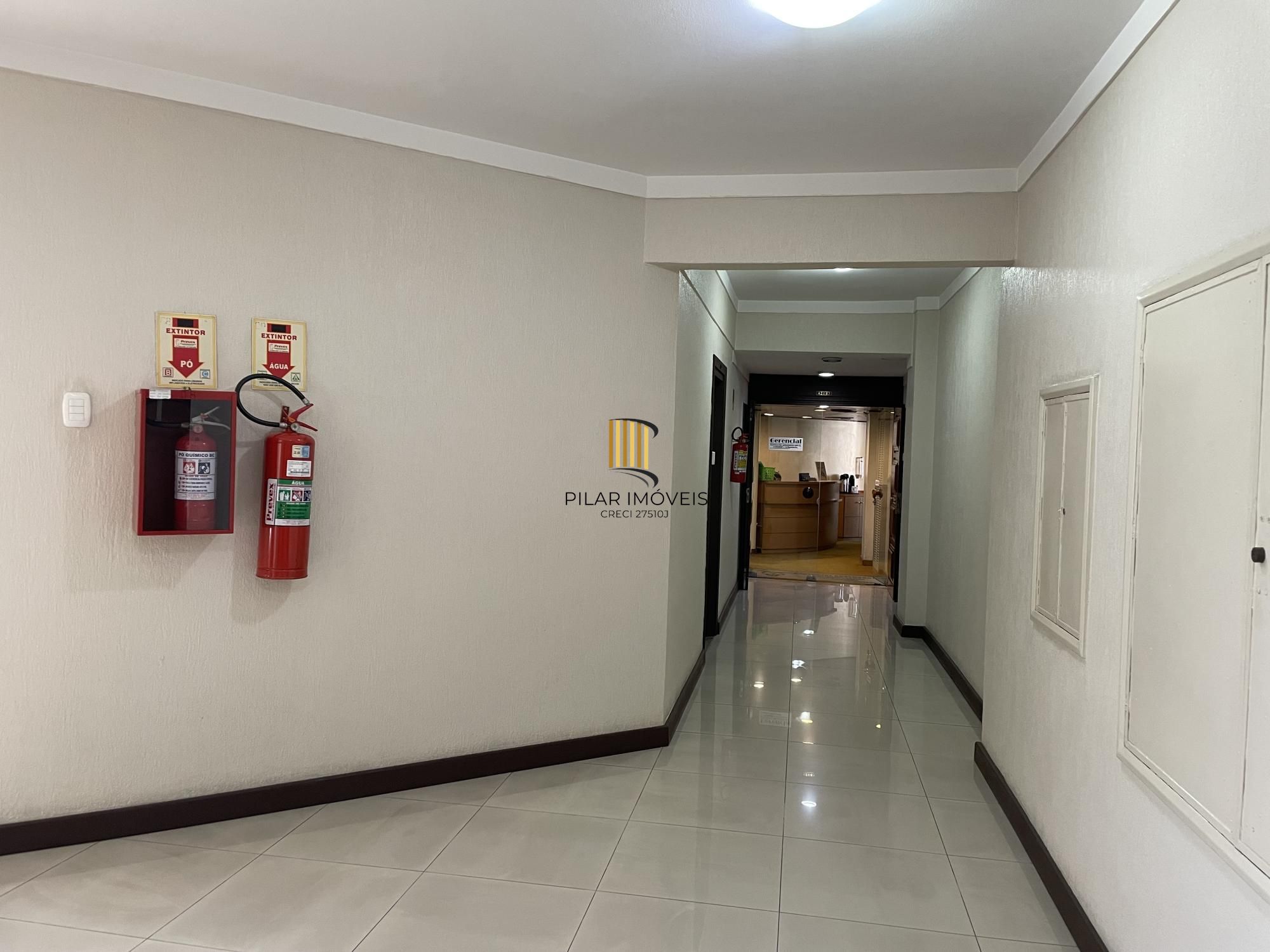 Sala comercial com 73 metros privativos no Bairro Floresta