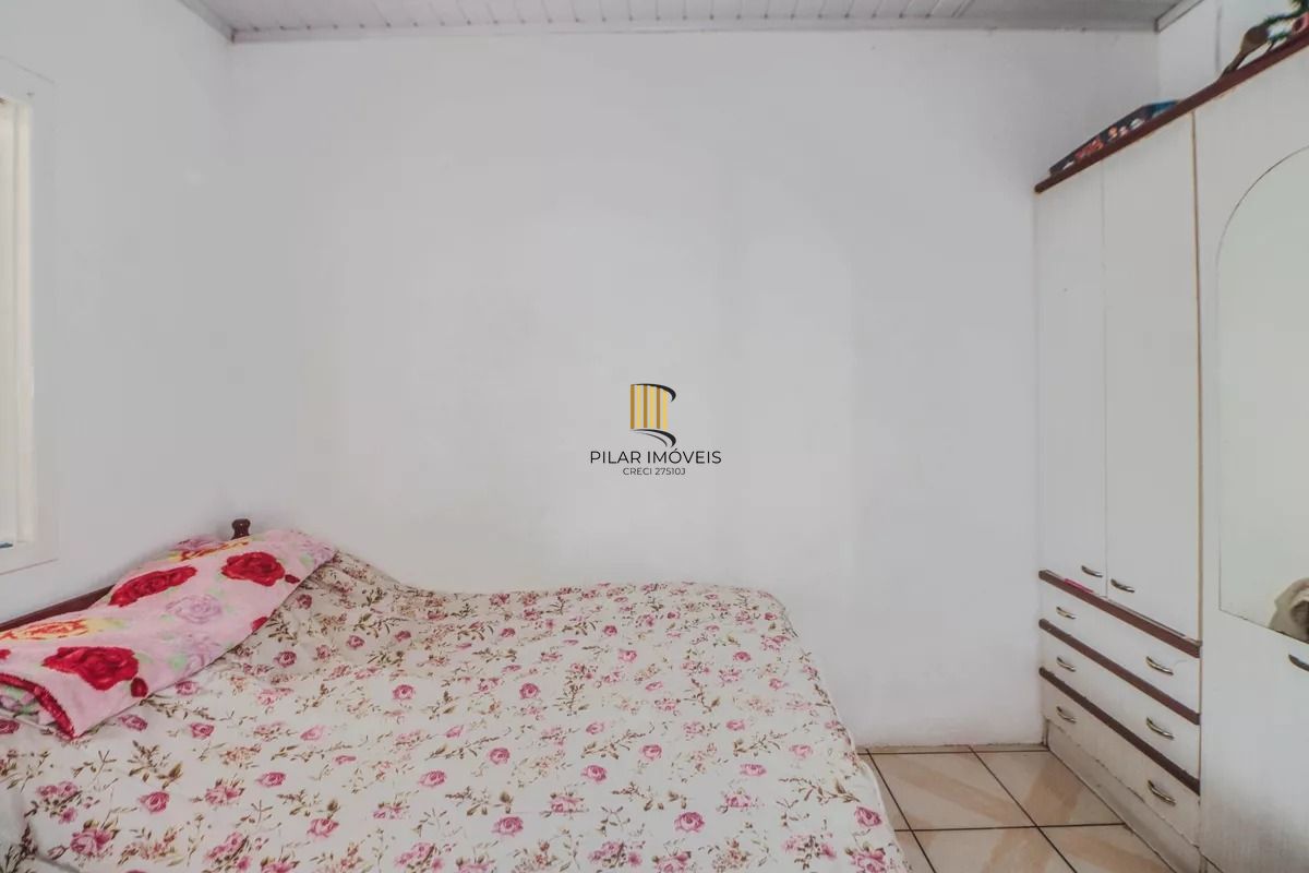 Casa e loja à venda com 300m², 3 quartos e 3 vagas no Rubem Berta
