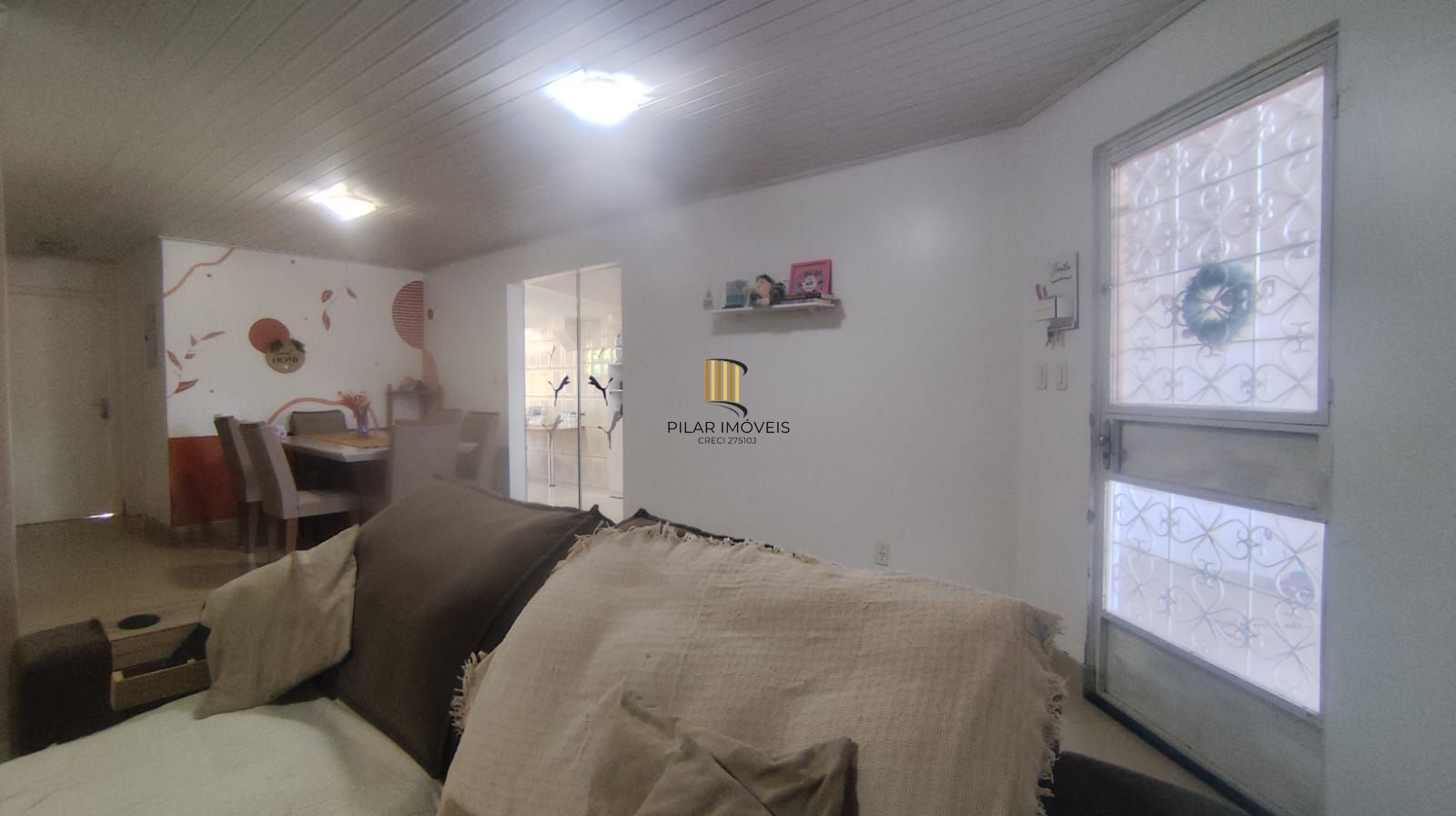 Casa térrea de 3 quartos, suíte, 3 vagas no bairro Santa Fé