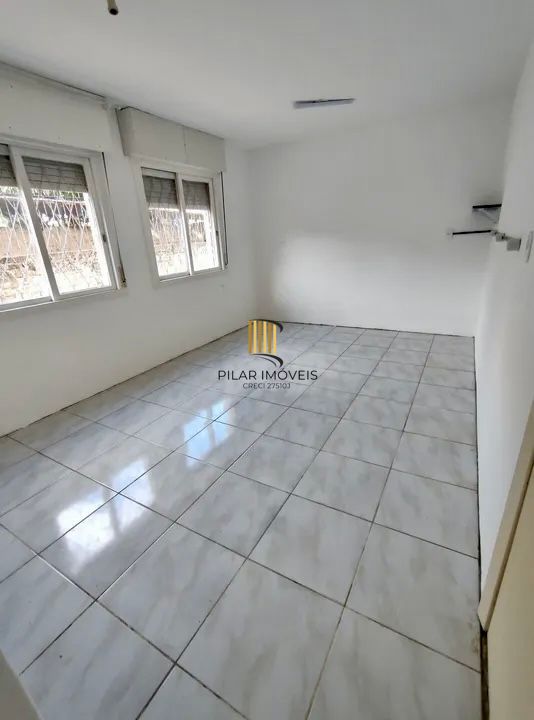 Apartamento de 1 quarto à venda no bairro Jardim Lindóia em Porto Alegre