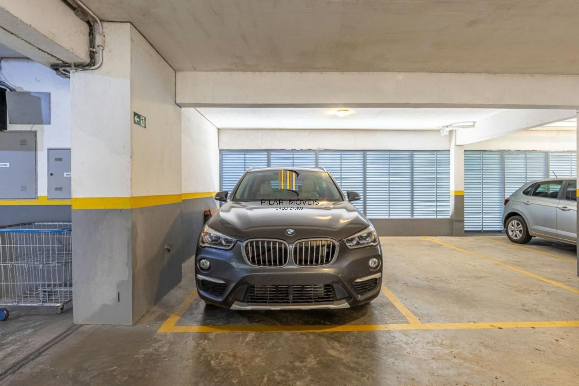 Apartamento 3 quartos, vaga, elevador e churrasqueira no bairro Petrópolis