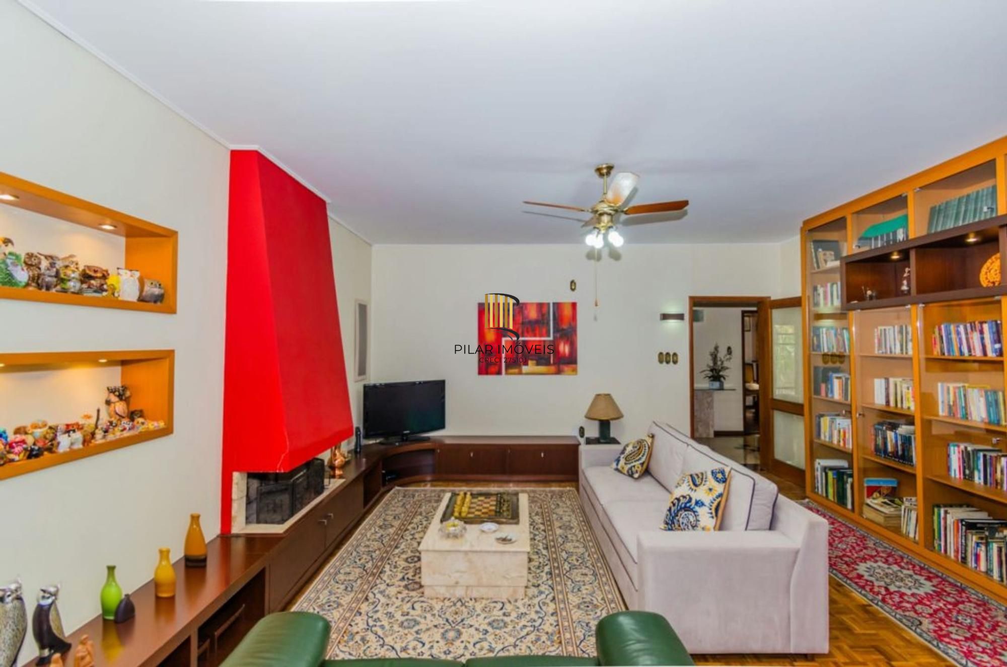 Casa à venda no Jardim Lindóia com piscina e 6 vagas