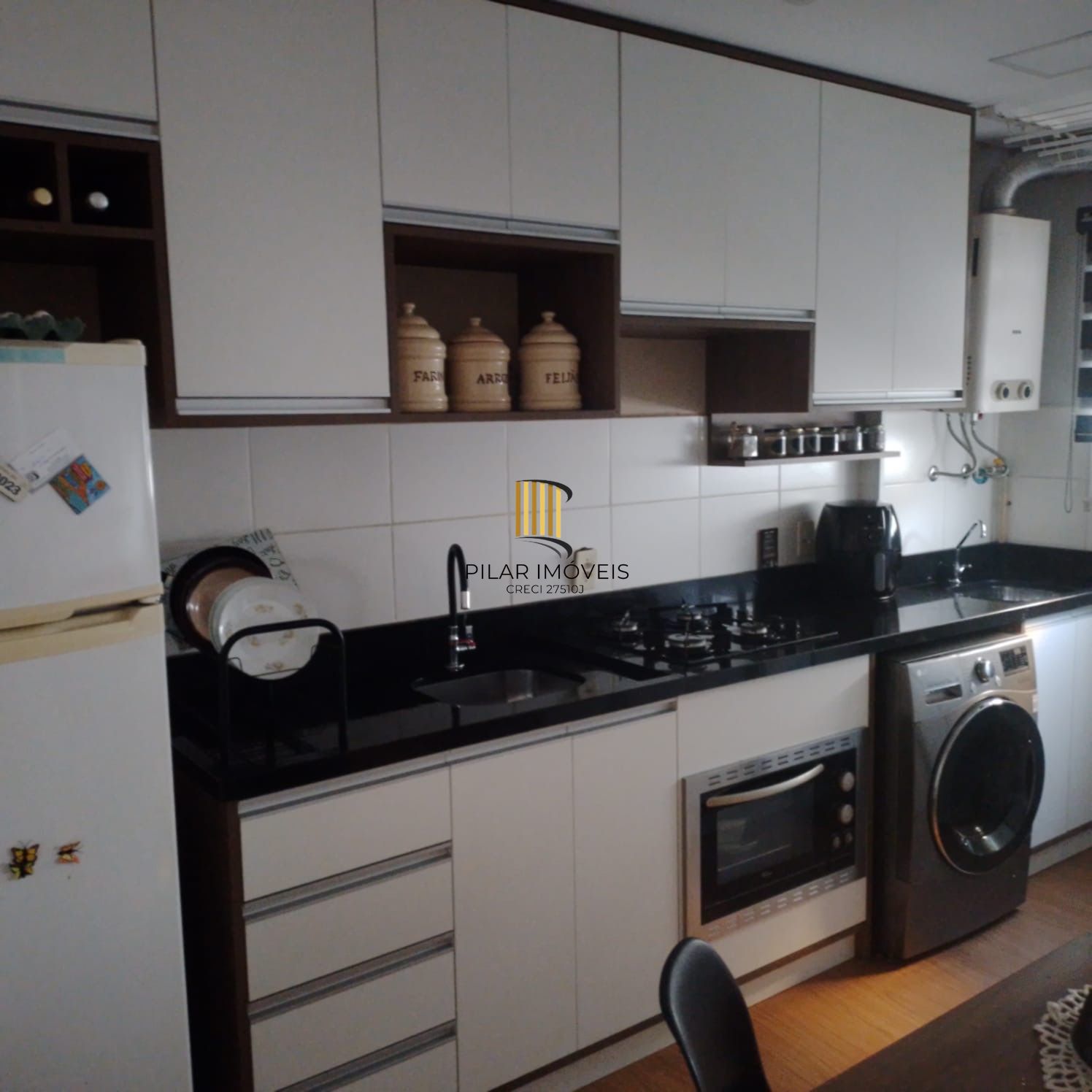 Apartamento 2 dormitórios Morro Santana com 1 vaga de garagem