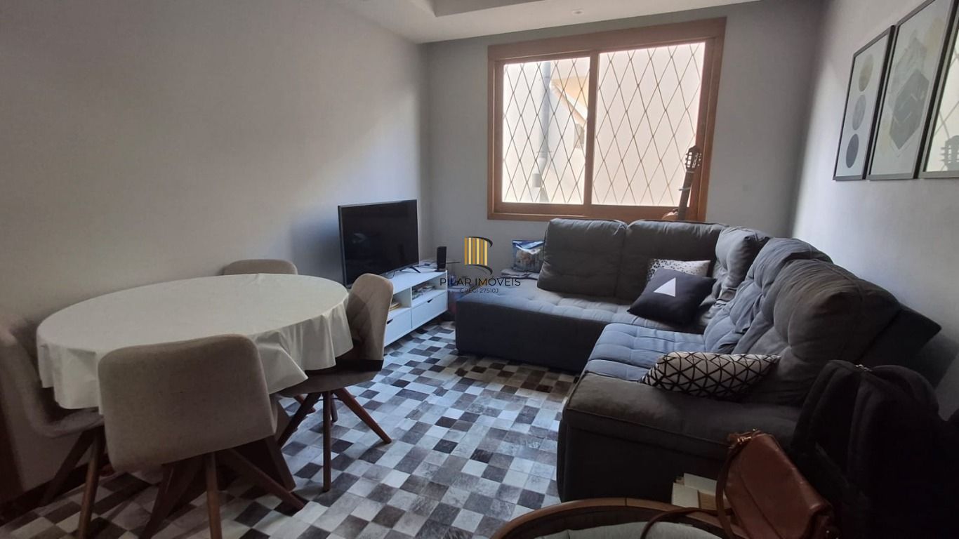 Apartamento de 2 dormitórios, sendo 1 suíte no bairro Menino Deus