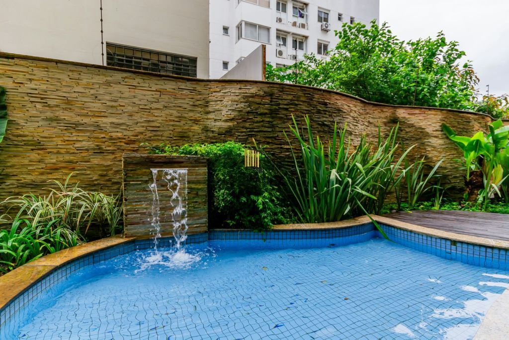 Apartamento com 3 quartos 2 vagas e elevador e gás central no Bairro Santana