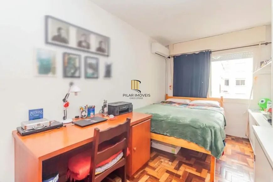 Apartamento com 2 quartos e 58m² à venda em Passo da Areia, Porto Alegre.