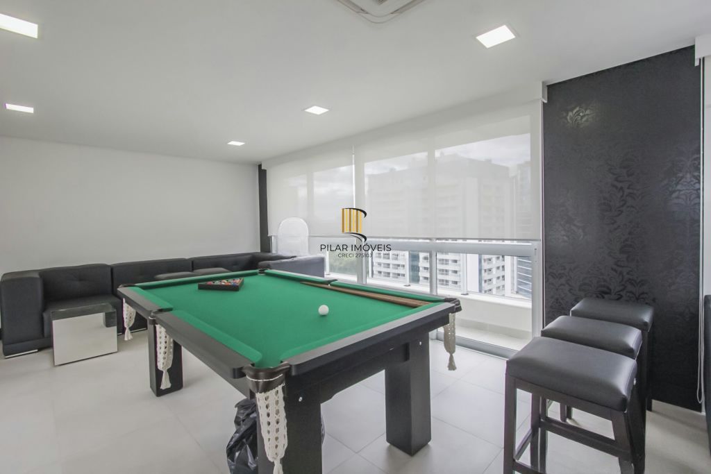 Apartamento 3 quartos, vaga, elevador e churrasqueira no bairro Petrópolis