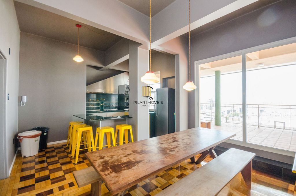 Apartamento com 3 dormitórios no Bairro Independência