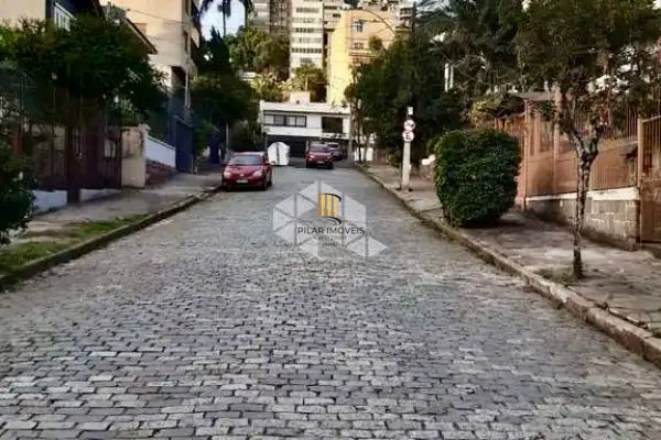 Apartamento à venda de 3 dormitórios, sacada e com 2 vagas no Bairro Rio Branco
