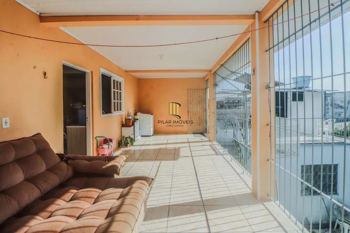 Casa e loja à venda com 300m², 3 quartos e 3 vagas no Rubem Berta