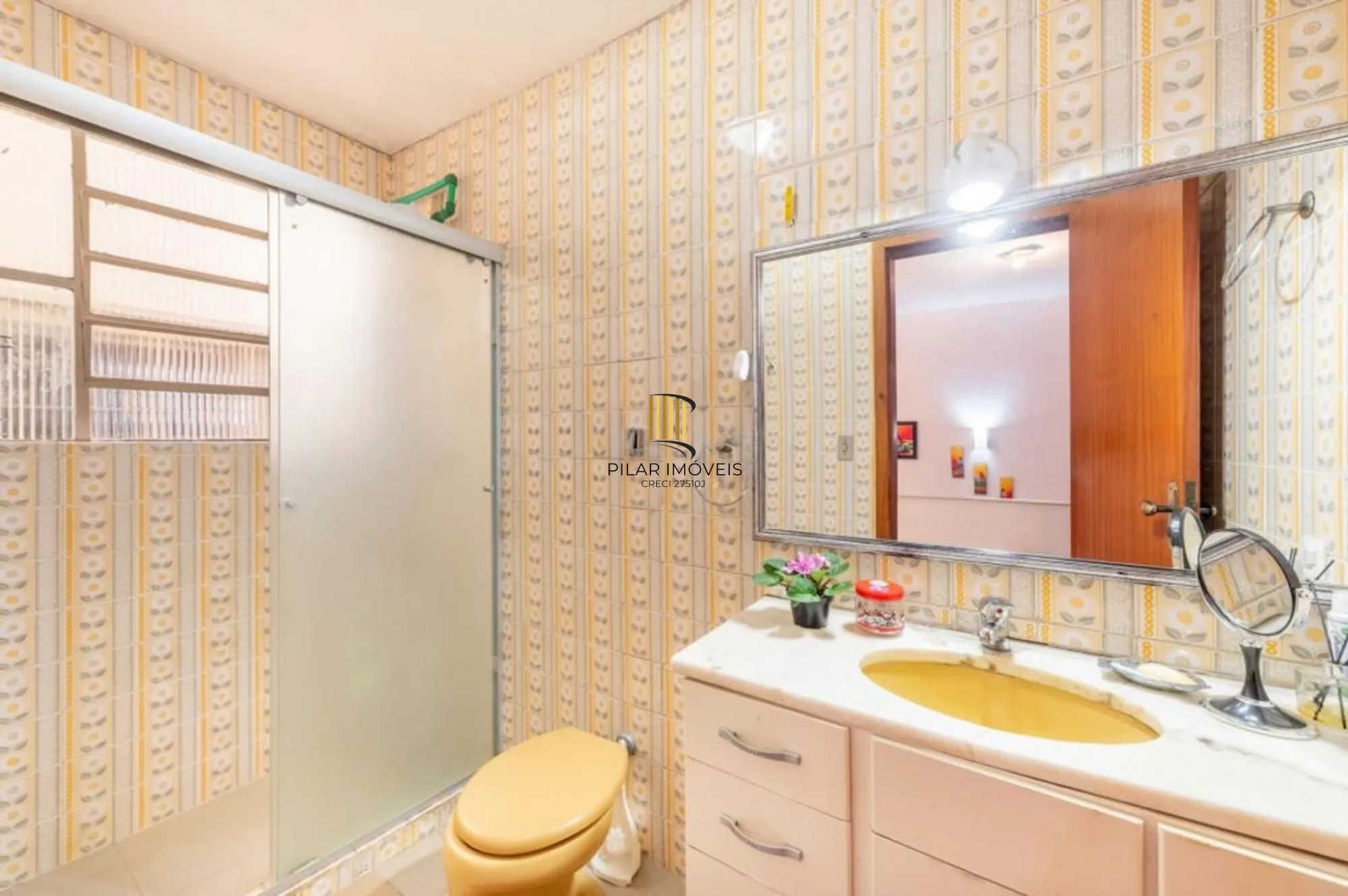 Casa 3 quartos, 2 suítes, 3 vagas no Rio Branco