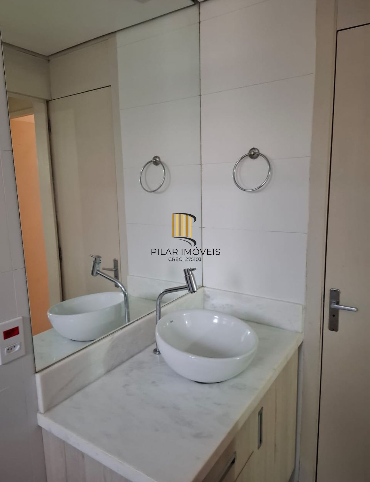 Casa com 2 quartos à venda na Avenida Faria Lobato, 1120, Sarandi, Porto Alegre