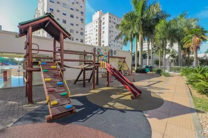 Apartamento 2 Dorm com Elevador e Vaga na Protásio Alves