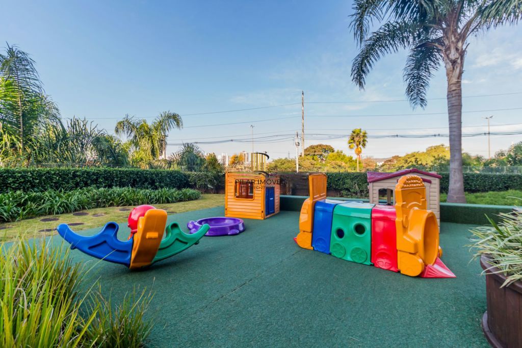 Apartamento com 3 quartos, vaga de garagem e elevador no Bairro Sao sebastiao