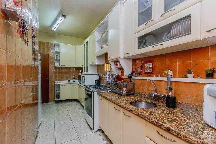 Casa com 6 quartos no Bairro Higienópolis
