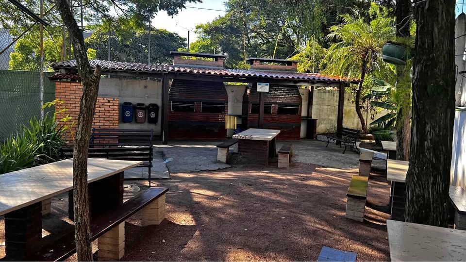 Apartamento semi mobiliado de 1 dormitório bairro Sarandi