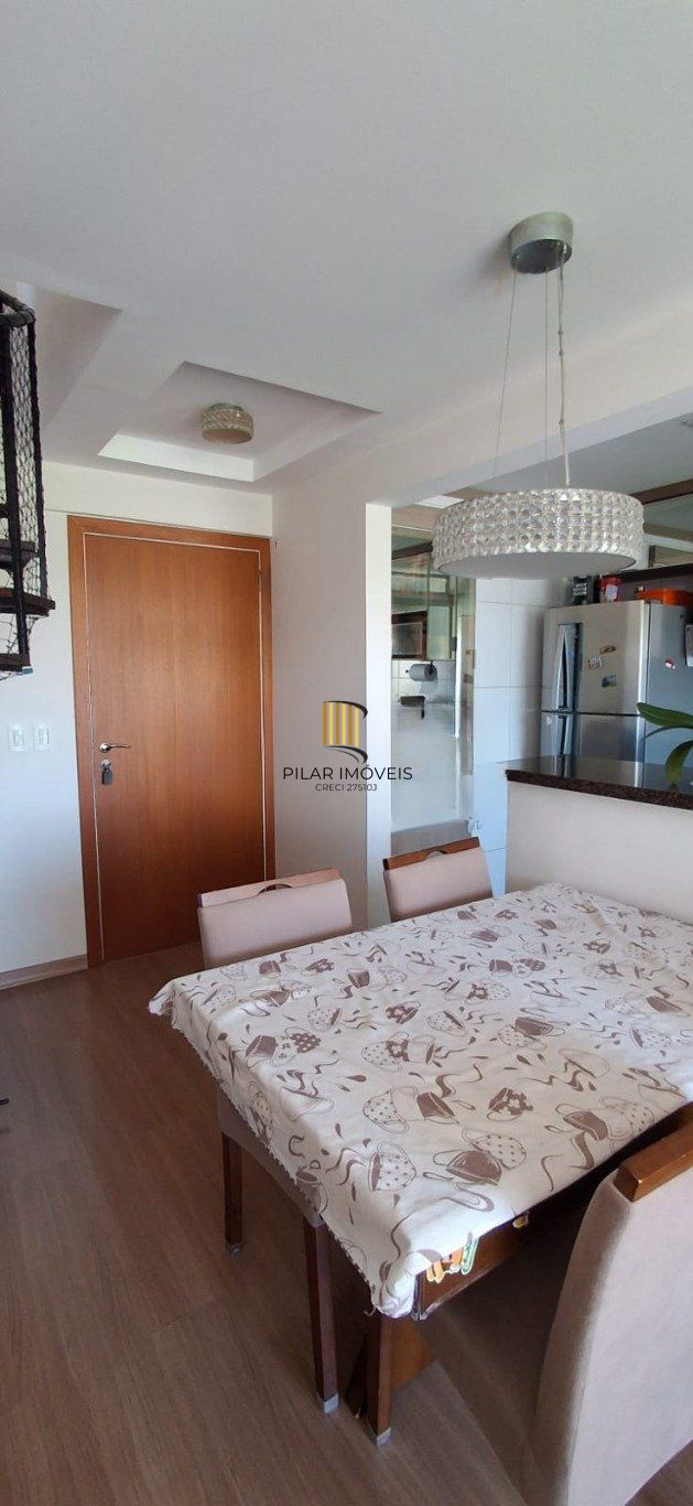 Cobertura com 3 quartos, 2 Vagas de garagem No Bairro Cavalhada.