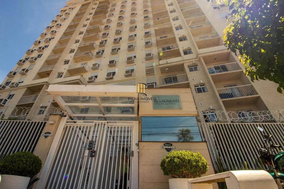 Apartamento de 2 quartos, 1 vaga e elevador no Bairro São Sebastião.