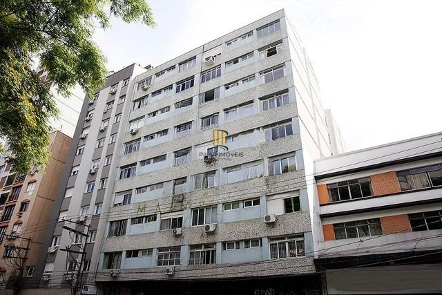 Apartamento JK com 1 quarto e com elevador  no bairro Farroupilha.