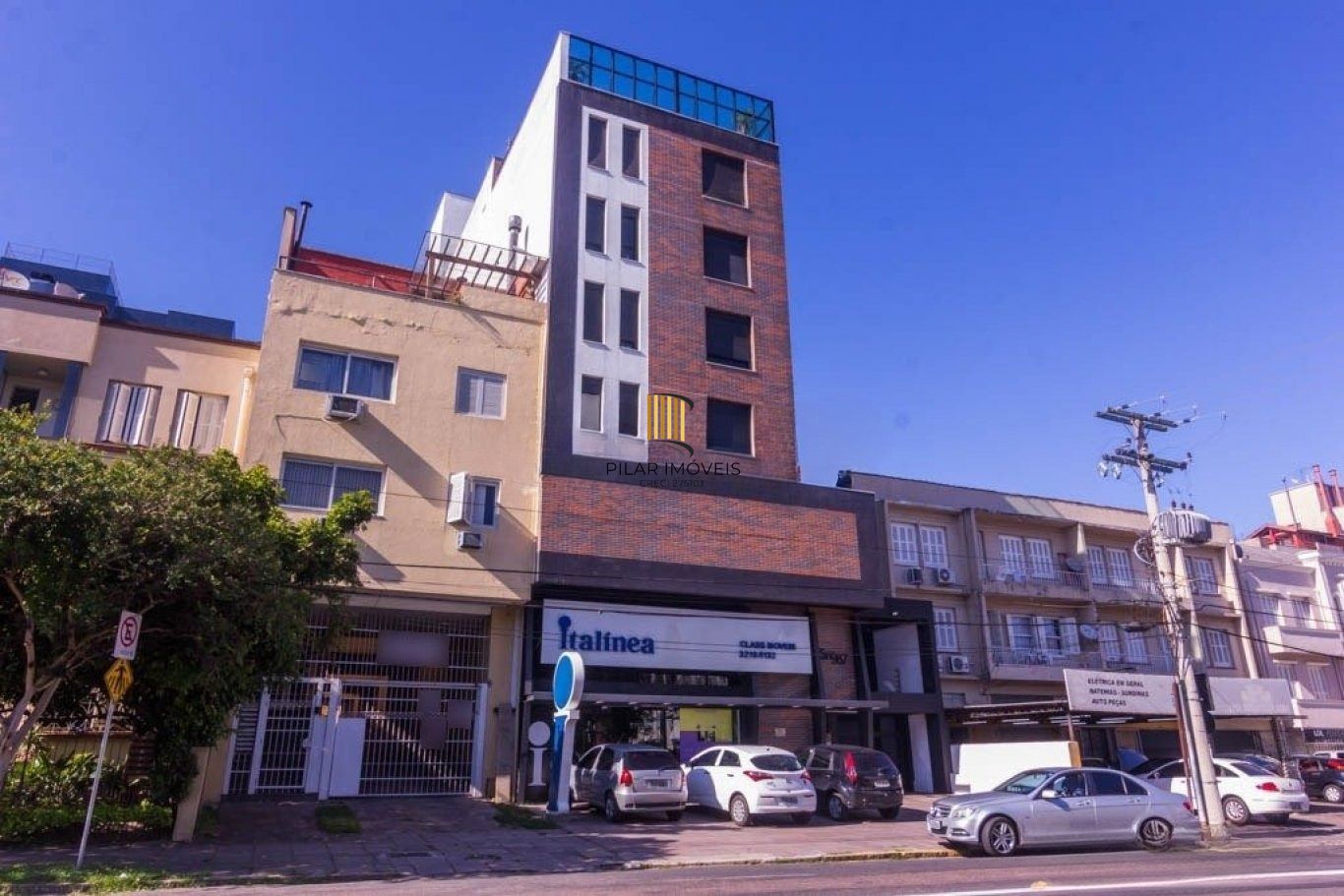 Apartamento de 1 dormitório e elevador no bairro Menino Deus Porto Alegre.