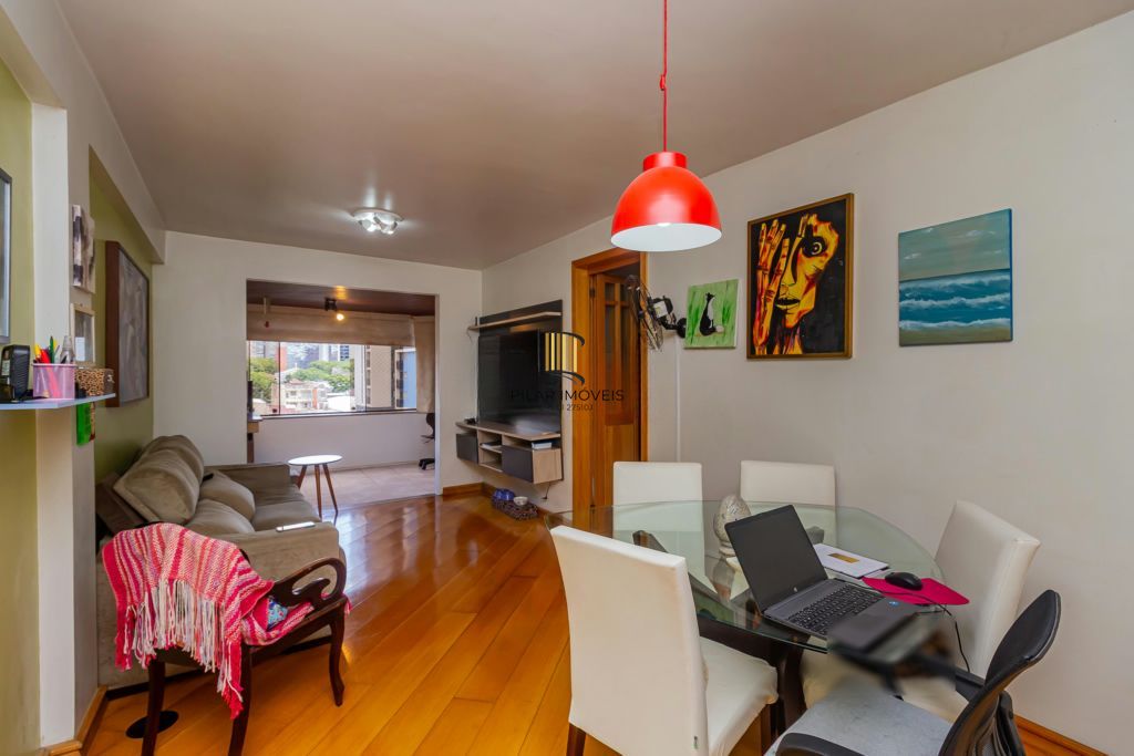 Apartamento 2 dormitórios, 1 vaga, churrasqueira  e 77m² na José do Patrocinio.