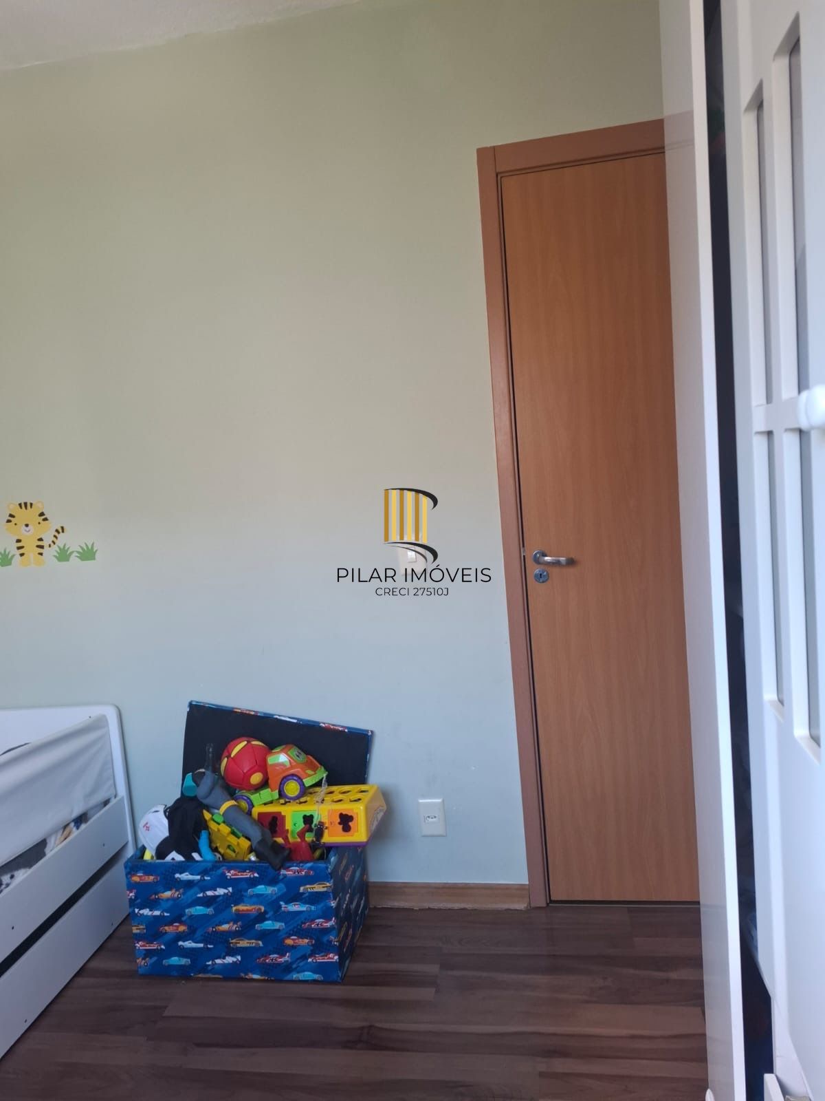 Apartamento 2 dormitórios 1 vaga no condomínio Laçador, Jardim Leopoldina