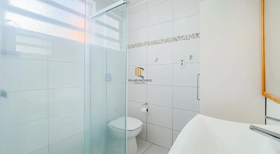 Apartamento com 2 quartos e 75m² à venda em Higienópolis, Porto Alegre.