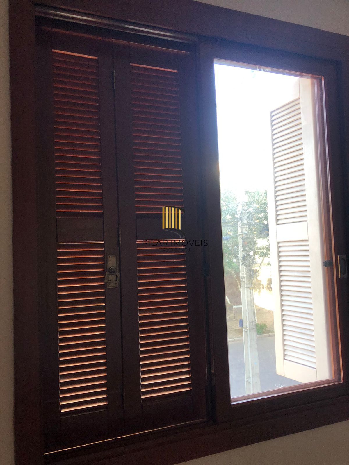 Apartamento 2 Dormitórios Reformado no São João – Av. Pátria