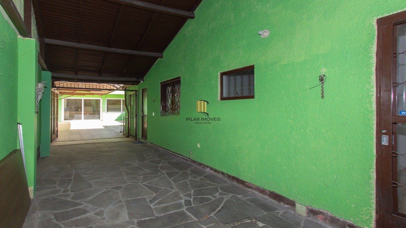 Casa 3 Dorm com Suíte e 4 Vagas no Jardim do Salso Próx PUCRS