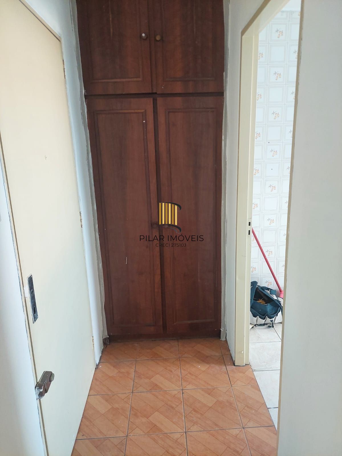 Kitnet / JK / Studio, 1 dormitórios, 31 m², em Humaitá