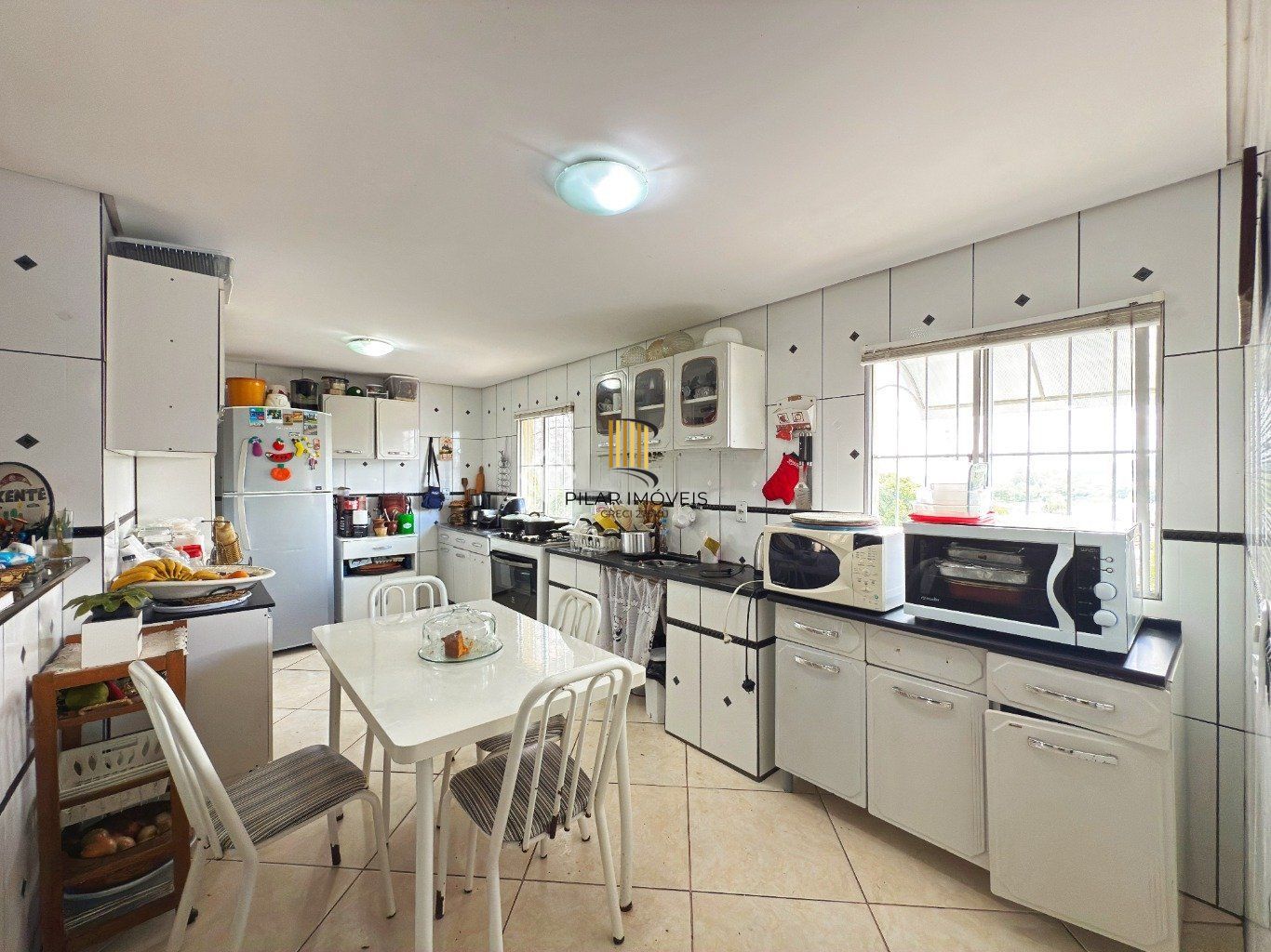 Casa com 3 dormitórios 1 suíte e 2 vagas a venda no Jardim Carvalho