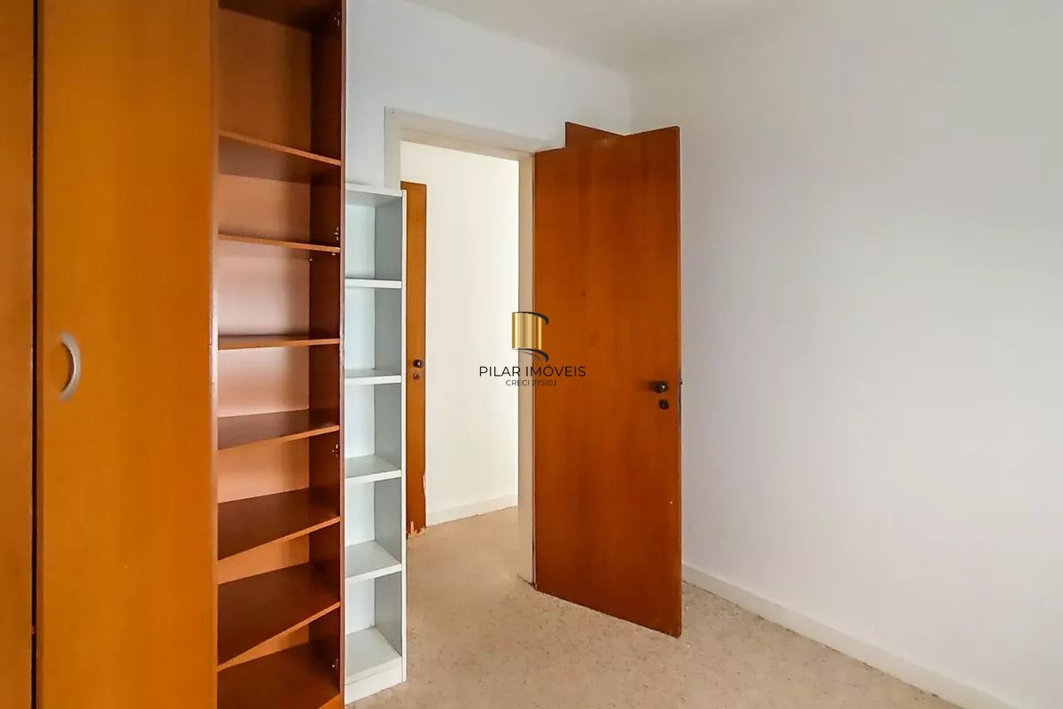 Apartamento com 3 Dormitórios, elevador vaga e 2 Sacadas no Menino Deus