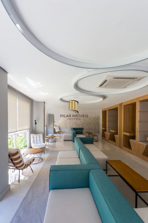 Apartamento com Elevador, Piscina, 1 Quarto no Bairro Partenon.