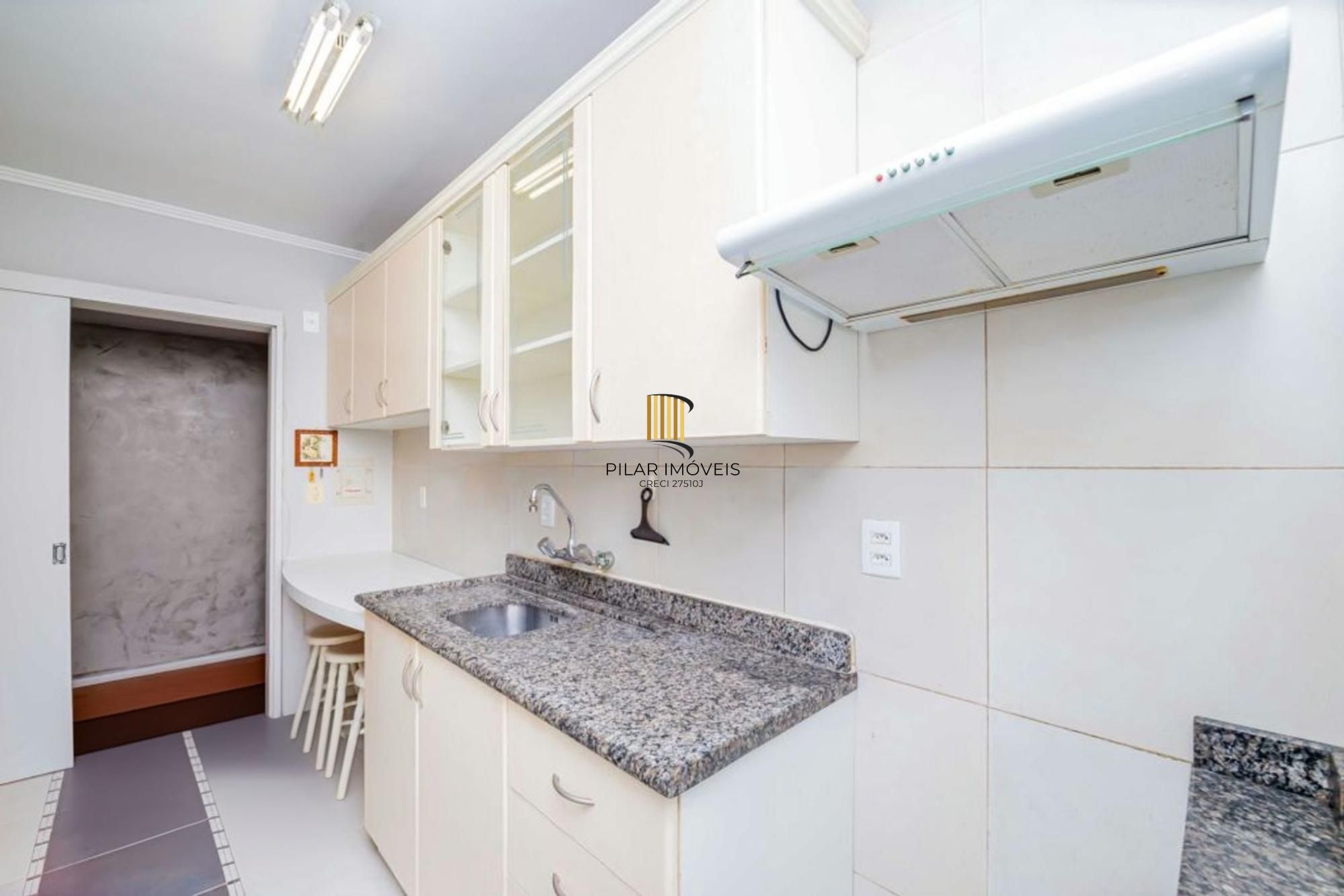 Apartamento 2 dormitórios, 1 vaga, elevador no bairro Higienópolis