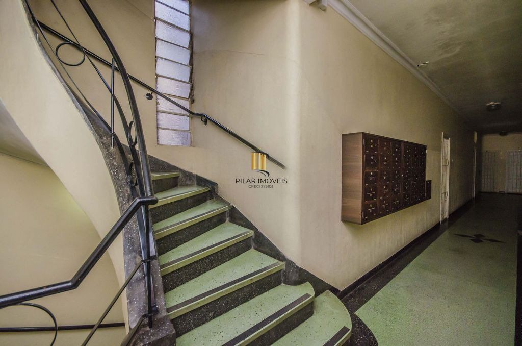 Apartamento a venda com 3 quartos e 90m² no Bairro Auxiliadora