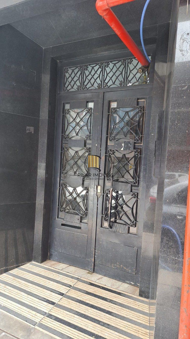 Apartamento Terreo, com 2 quartos e 73m² à venda em Centro Histórico.